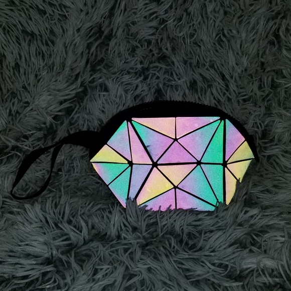 Hot One Holographic Clutch - Picture 6 of 8
